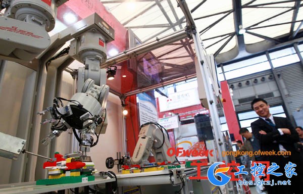 广州大力发展机器人 2020将达千亿规模