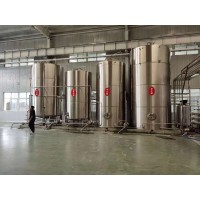 生产酿啤酒设备的厂家哪家好10吨精酿啤酒设备酒厂设备